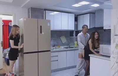 Vợ của con trai “thèm” khi thường xuyên thấy cảnh bố mẹ ông chồng làm tình